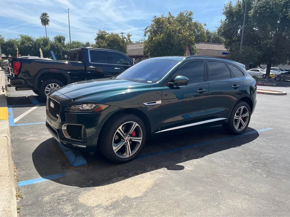 2019 Jaguar F-Pace SVR - Image 4 of 6
