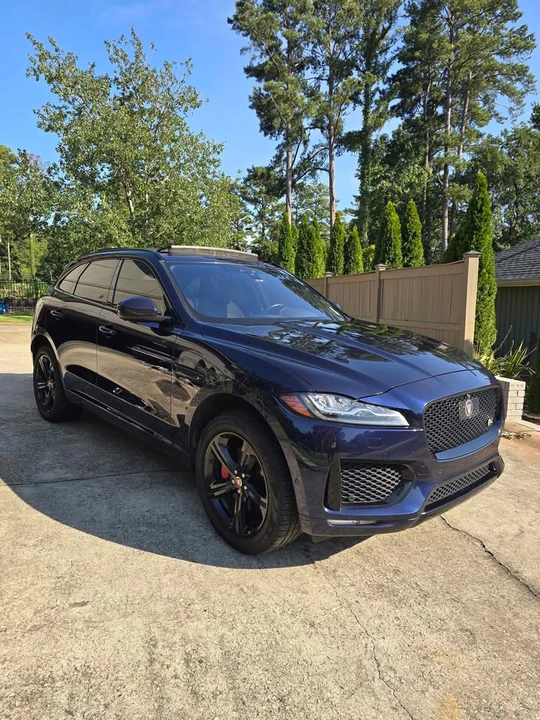 2019 Jaguar F-Pace - Image 3 of 10