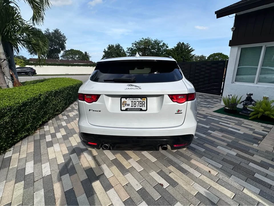 2019 Jaguar F-Pace - Image 4 of 4