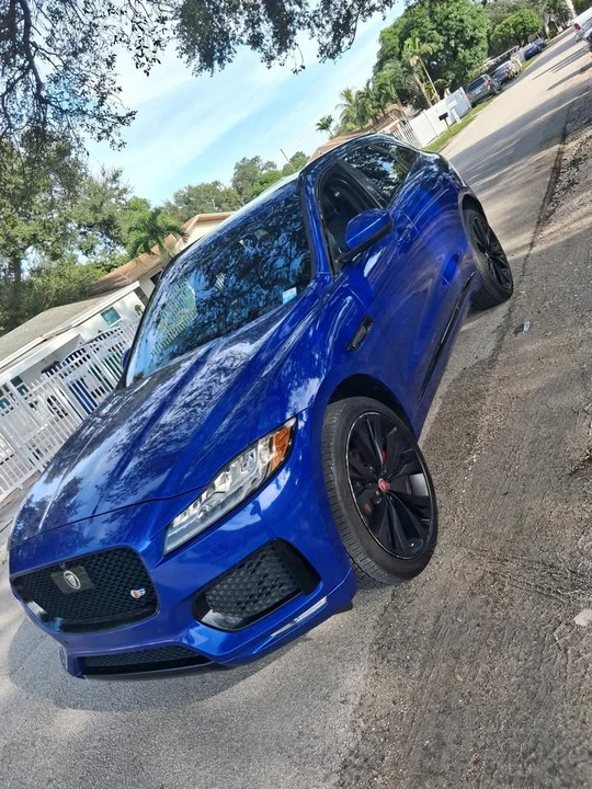 2019 Jaguar F-Pace SVR - Image 8 of 12