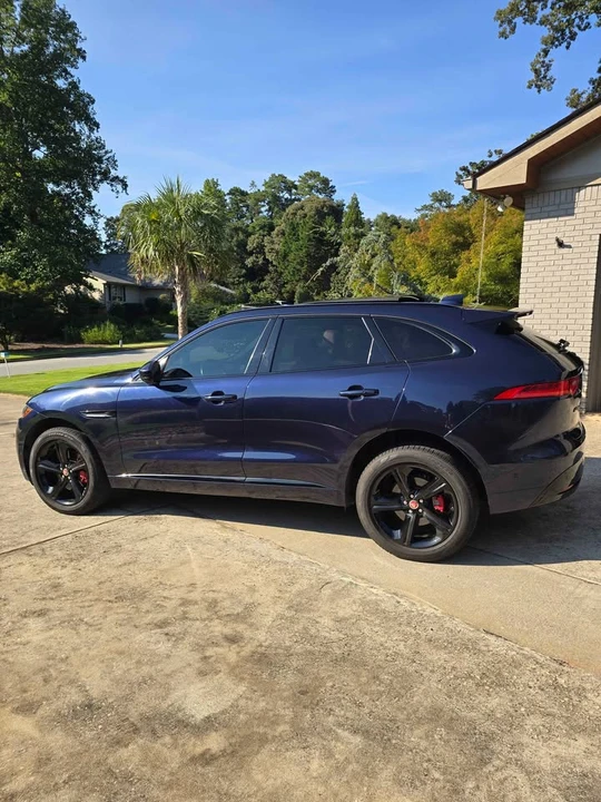 2019 Jaguar F-Pace SVR - Image 9 of 10