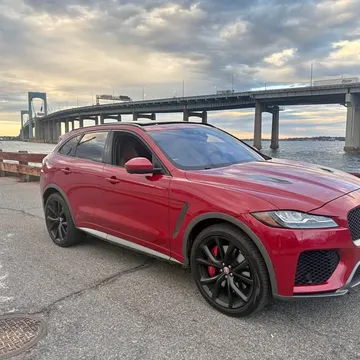 2019 Jaguar F-PACE SVR