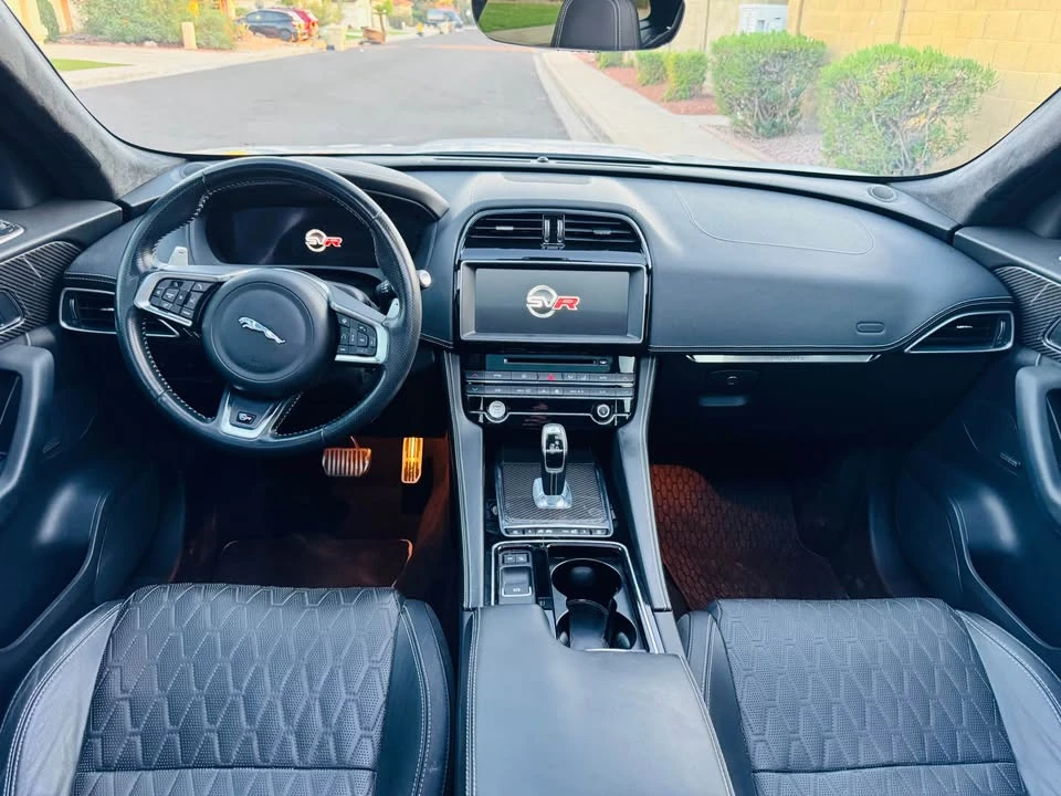 2019 Jaguar F-Pace SVR - Image 10 of 14