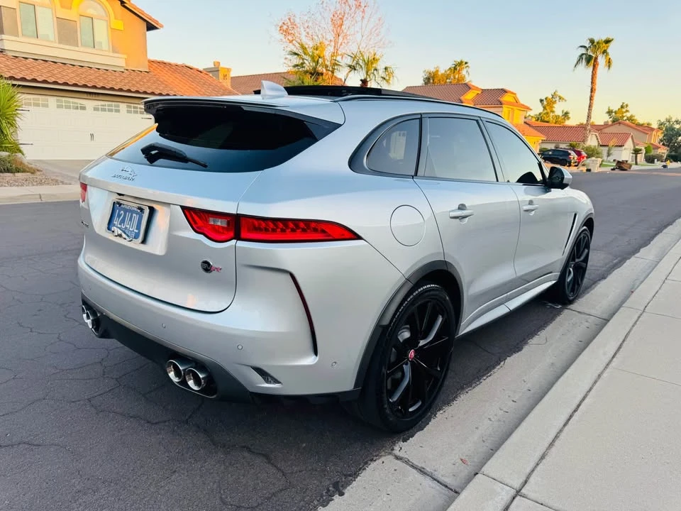2019 Jaguar F-Pace SVR - Image 5 of 14
