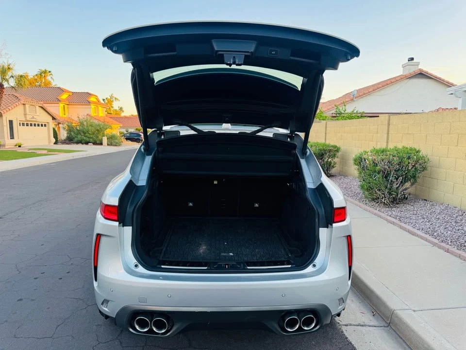 2019 Jaguar F-Pace SVR - Image 7 of 14