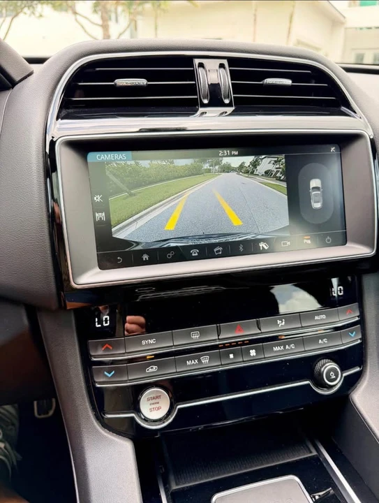 2019 Jaguar F-Pace - Image 4 of 6