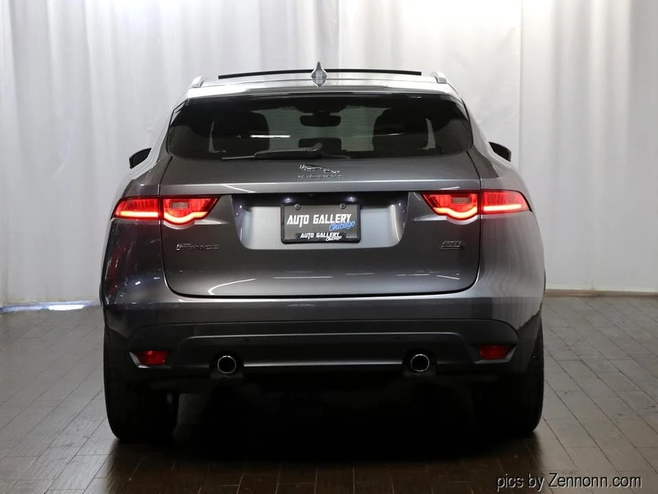 2019 Jaguar F-Pace - Image 7 of 20