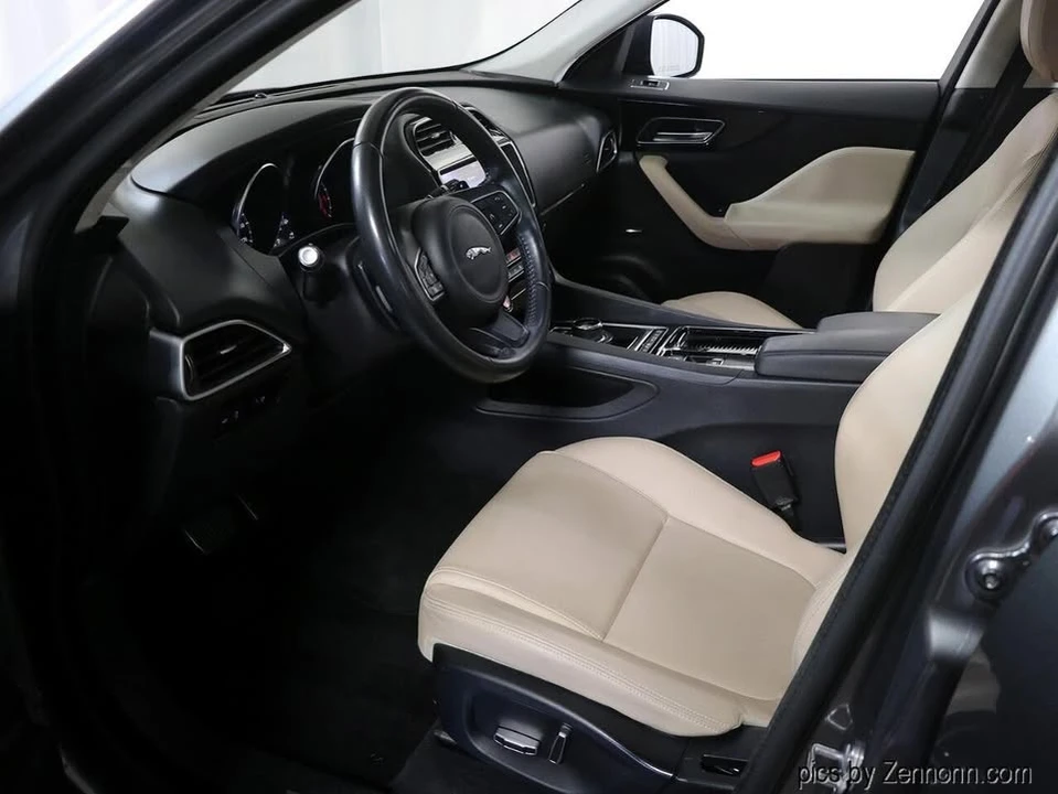 2019 Jaguar F-Pace - Image 12 of 20