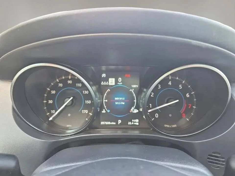 2019 Jaguar F-Pace - Image 7 of 18