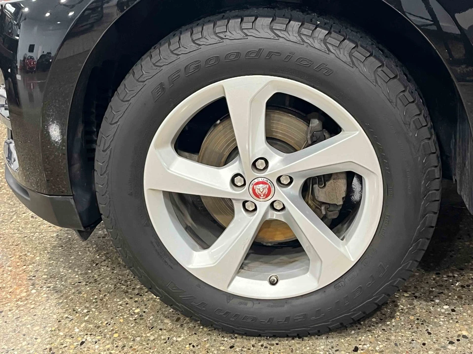 2019 Jaguar F-Pace - Image 20 of 31