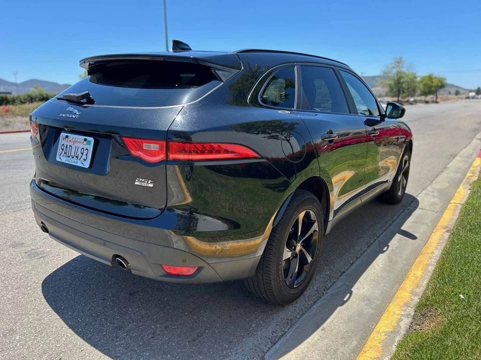 2019 Jaguar F-Pace - Image 5 of 22
