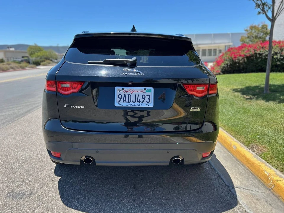2019 Jaguar F-Pace - Image 4 of 22
