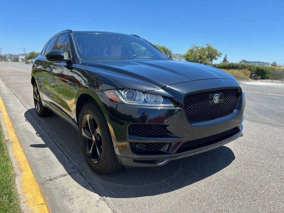2019 Jaguar F-Pace - Image 6 of 22