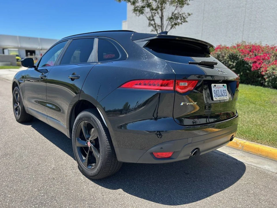 2019 Jaguar F-Pace - Image 3 of 22