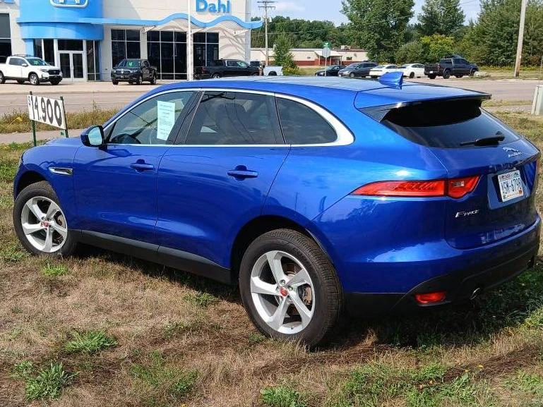 2019 Jaguar F-Pace - Image 2 of 12