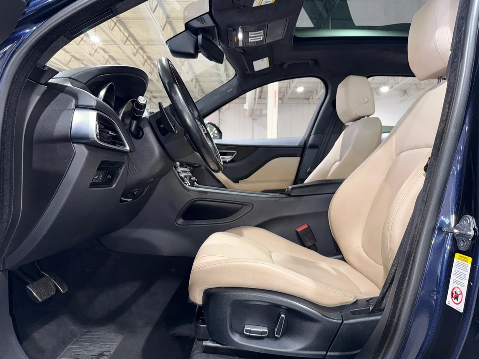 2019 Jaguar F-Pace - Image 12 of 12
