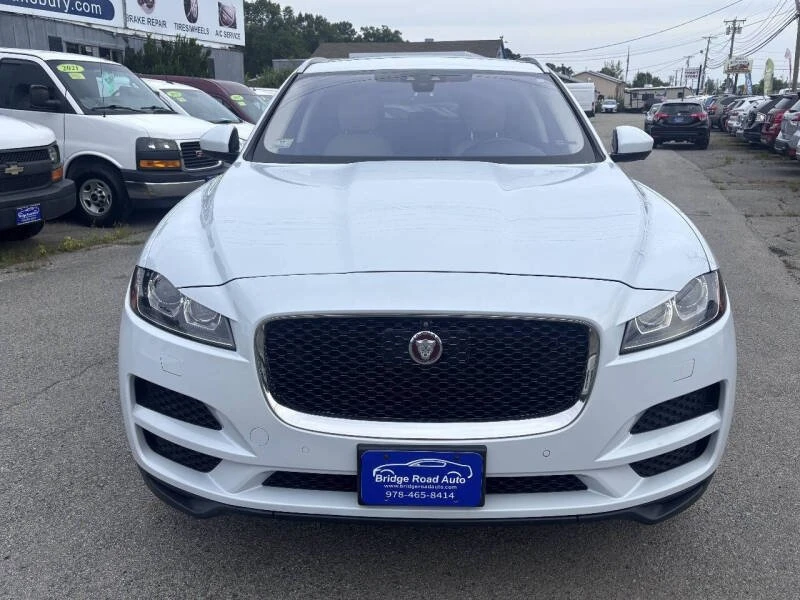 2019 Jaguar F-Pace - Image 2 of 12