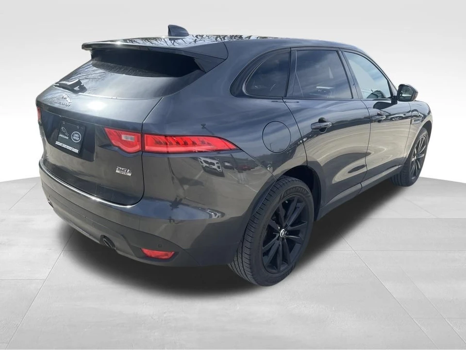 2019 Jaguar F-Pace - Image 5 of 12