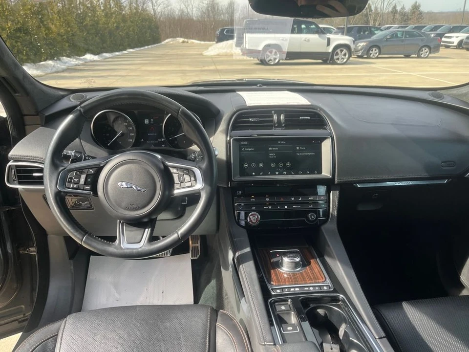 2019 Jaguar F-Pace - Image 12 of 12