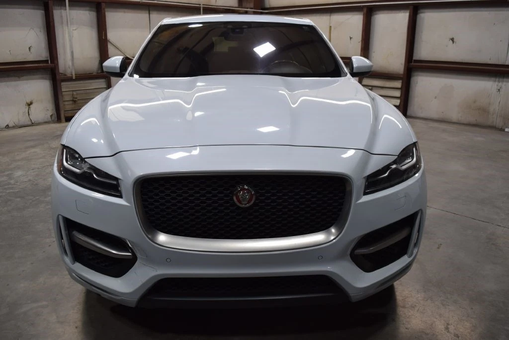 2019 Jaguar F-Pace - Image 2 of 12