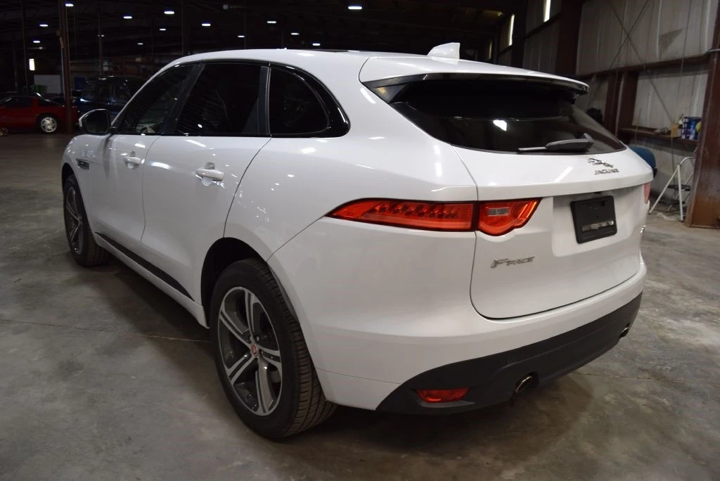 2019 Jaguar F-Pace - Image 5 of 12