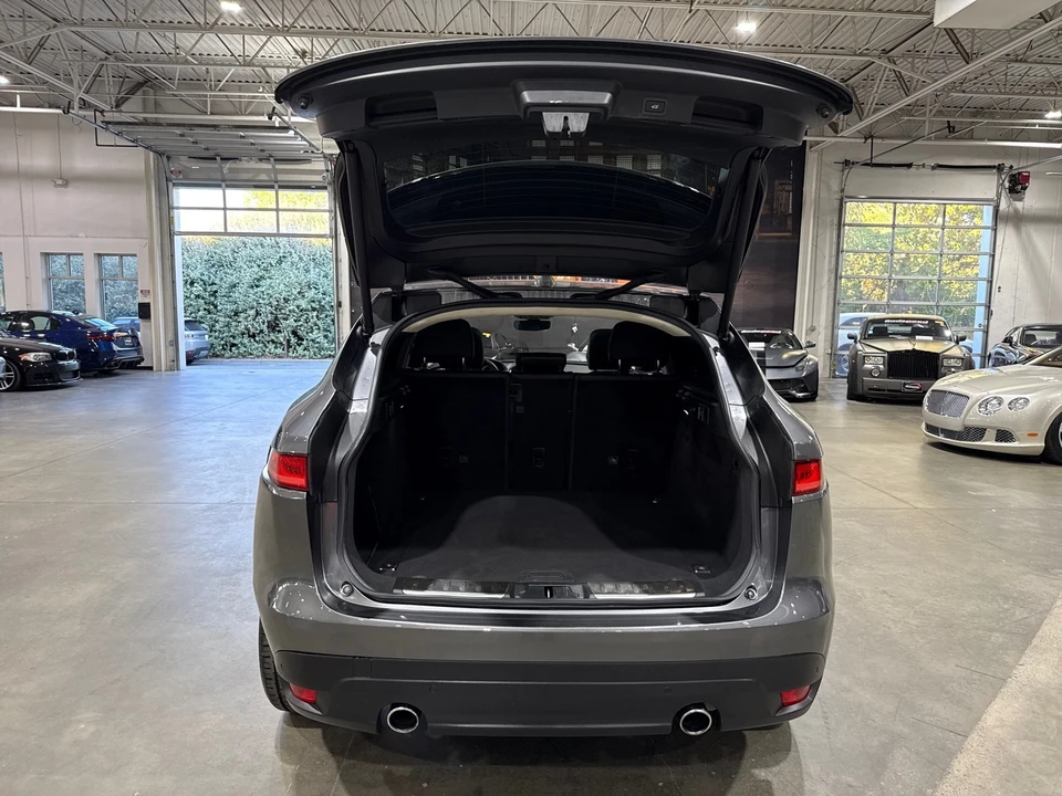 2019 Jaguar F-Pace - Image 12 of 12