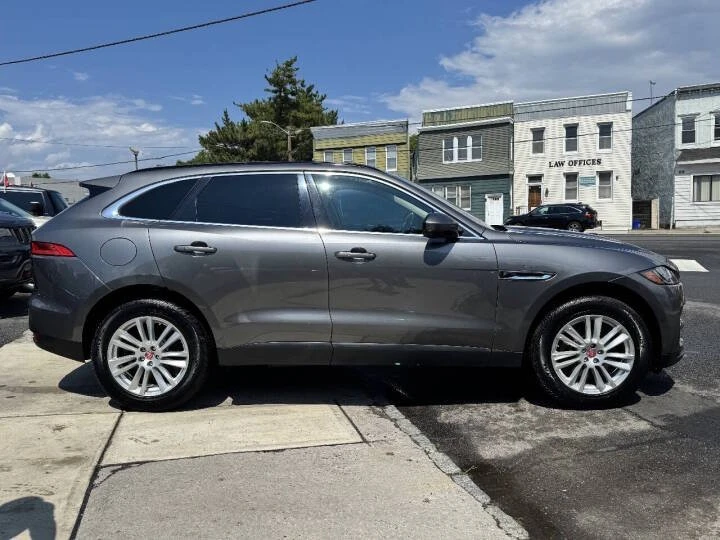 2019 Jaguar F-Pace - Image 2 of 14
