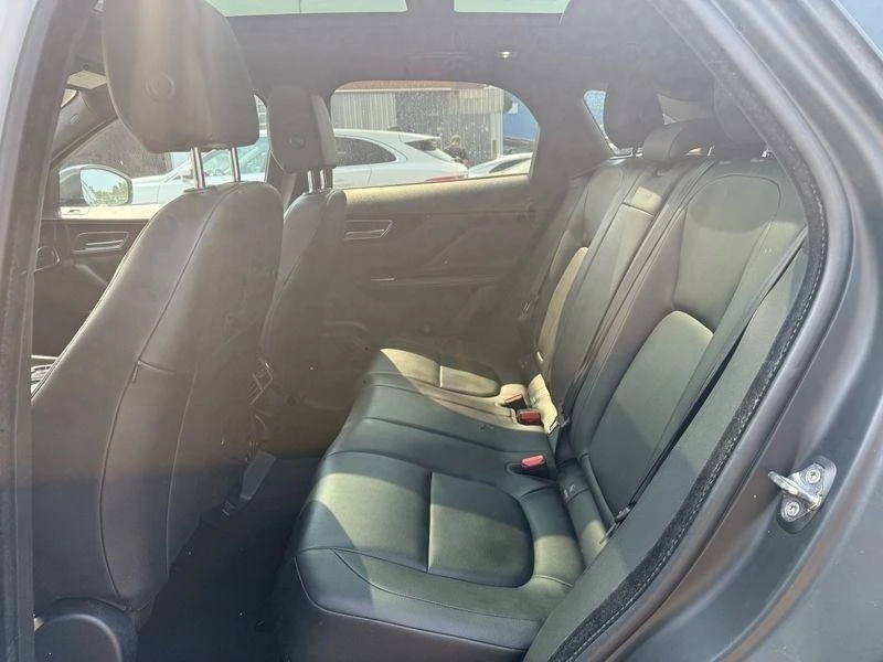 2019 Jaguar F-Pace - Image 18 of 20