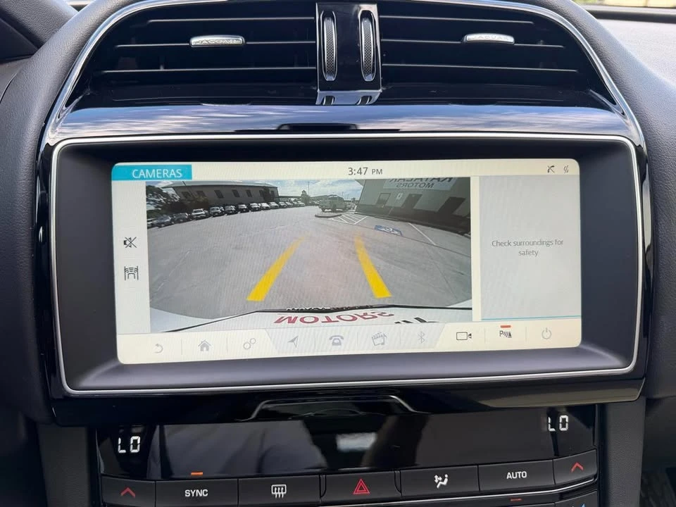 2019 Jaguar F-Pace - Image 16 of 16