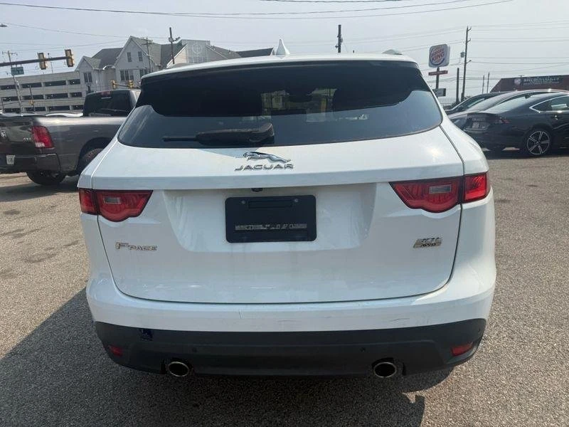 2019 Jaguar F-Pace - Image 5 of 20