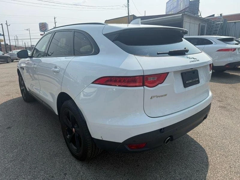 2019 Jaguar F-Pace - Image 6 of 20