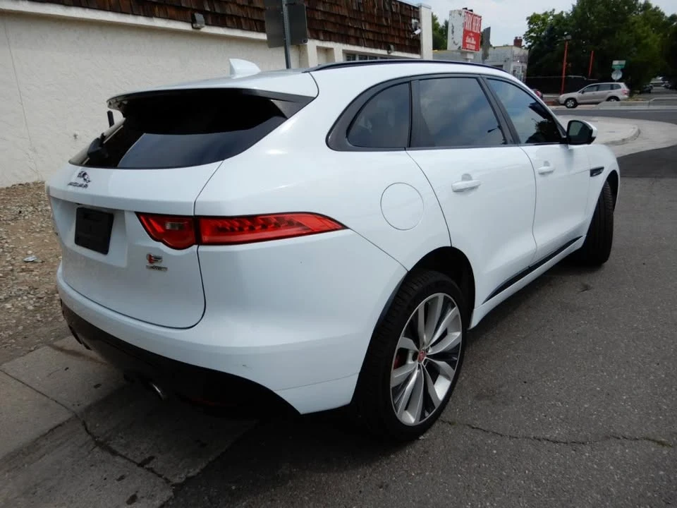 2019 Jaguar F-Pace SVR - Image 5 of 20