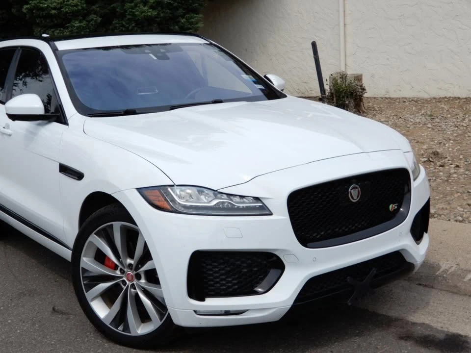 2019 Jaguar F-Pace SVR - Image 2 of 20