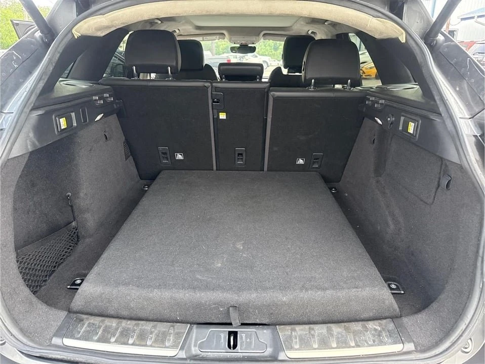 2019 Jaguar F-Pace - Image 7 of 20