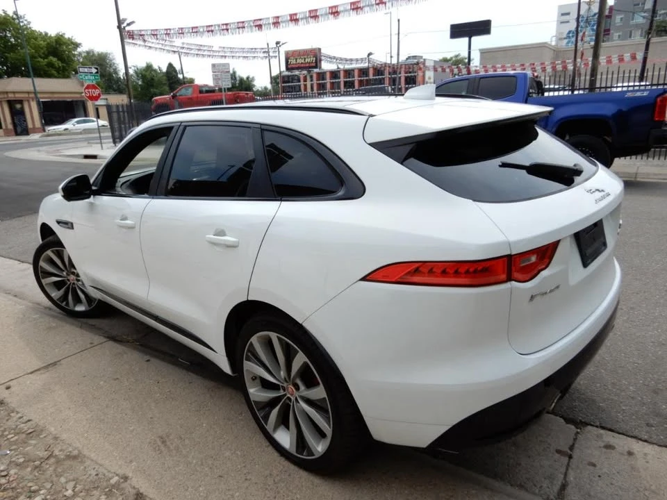 2019 Jaguar F-Pace SVR - Image 7 of 20
