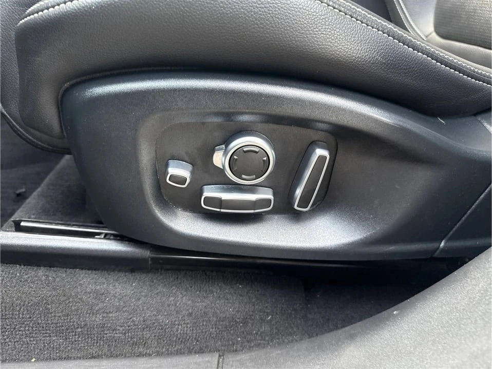 2019 Jaguar F-Pace - Image 5 of 20