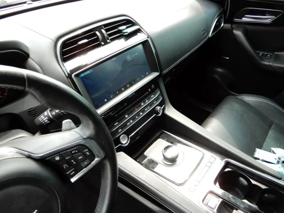 2019 Jaguar F-Pace SVR - Image 14 of 20
