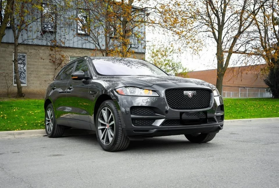 2019 Jaguar F-Pace - Image 3 of 15