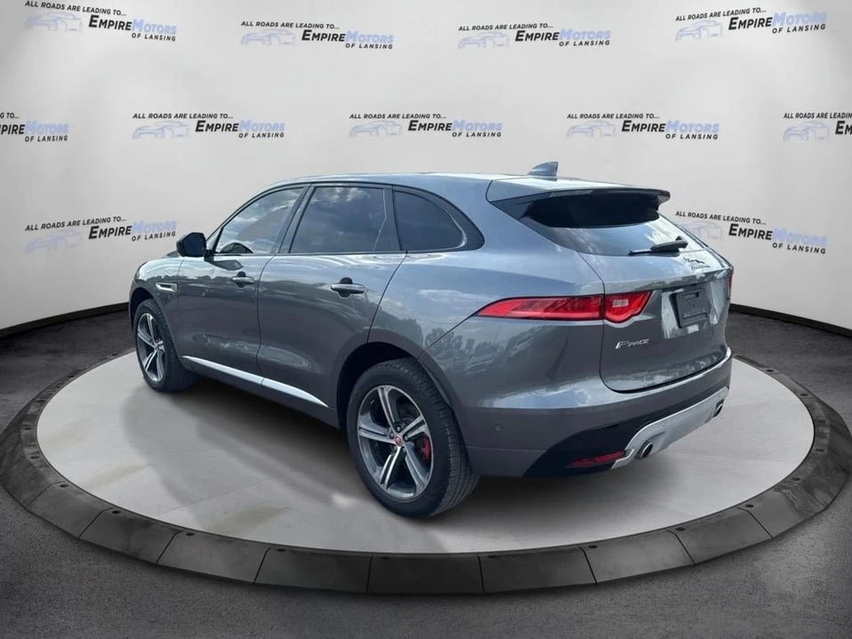 2019 Jaguar F-Pace - Image 15 of 20