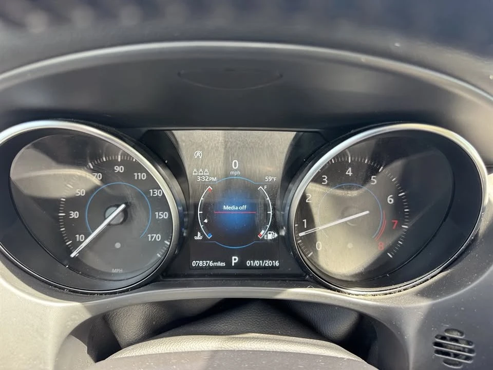 2019 Jaguar F-Pace - Image 8 of 14
