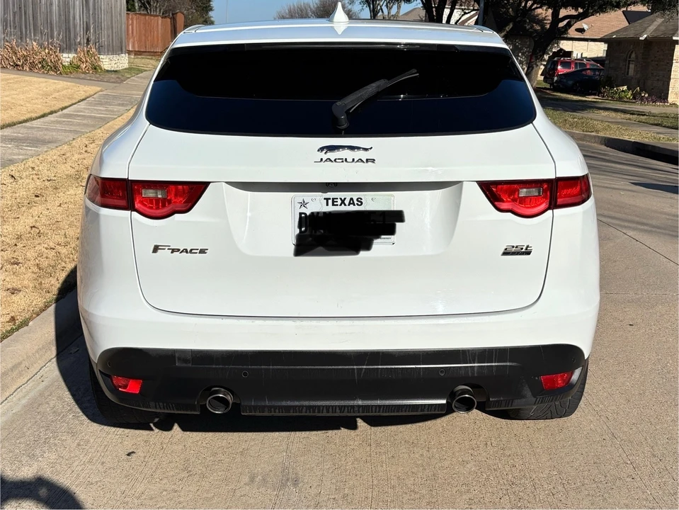 2019 Jaguar F-Pace - Image 4 of 9