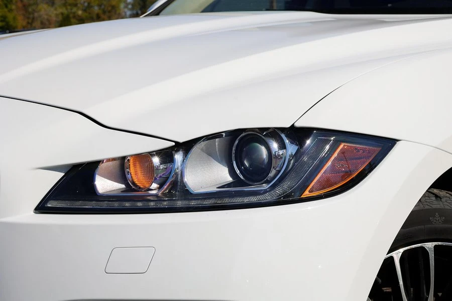 2019 Jaguar F-Pace - Image 6 of 20