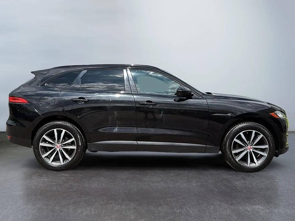 2019 Jaguar F-Pace - Image 8 of 20