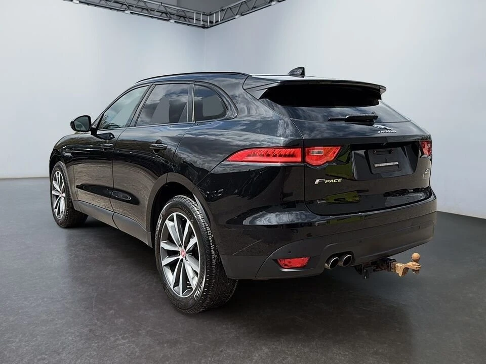 2019 Jaguar F-Pace - Image 5 of 20