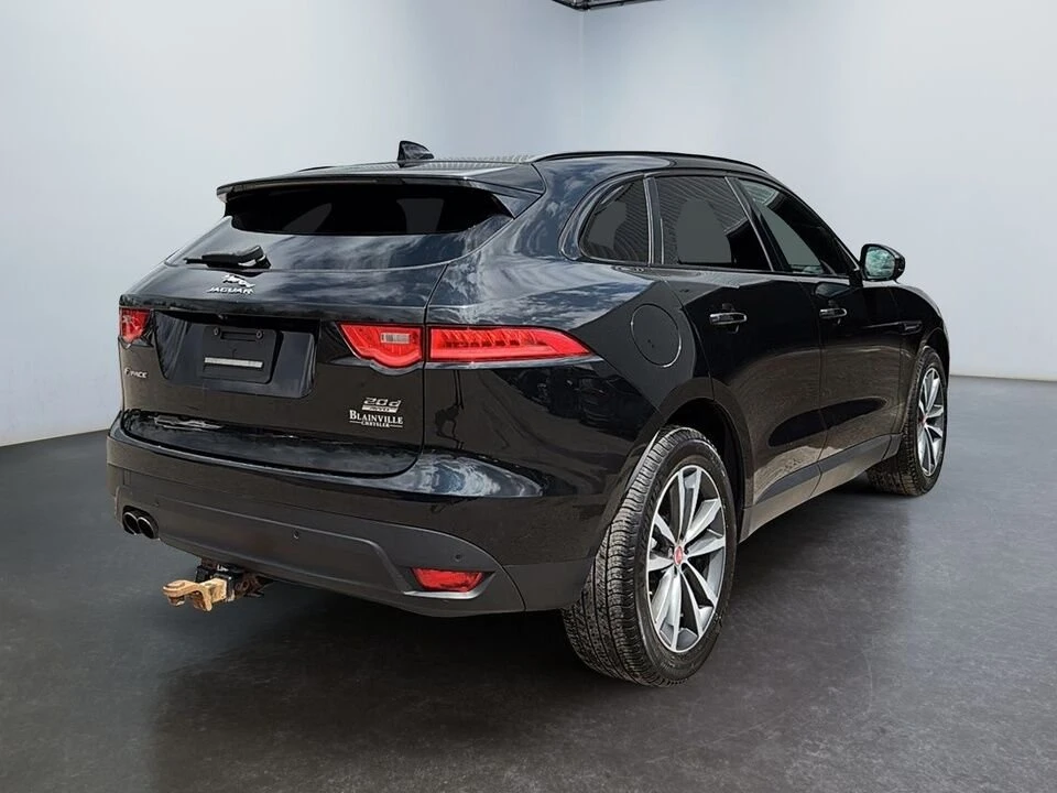2019 Jaguar F-Pace - Image 7 of 20