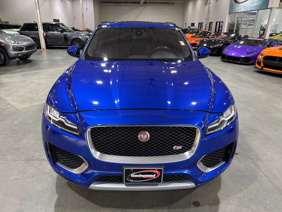 2019 Jaguar F-Pace - Image 2 of 12