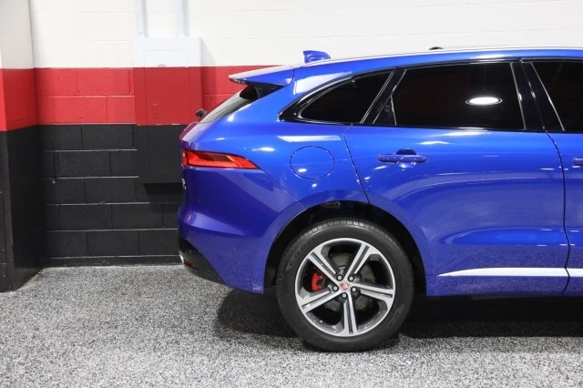 2019 Jaguar F-Pace - Image 5 of 21