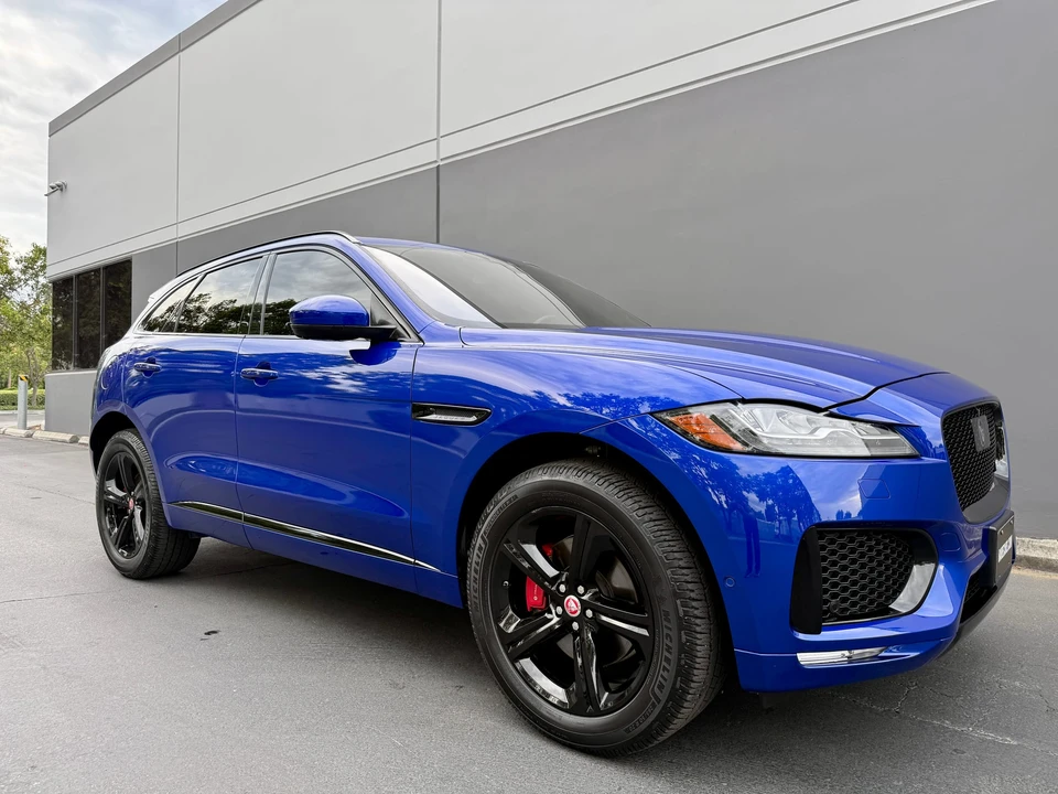 2019 Jaguar F-Pace SVR - Image 12 of 31