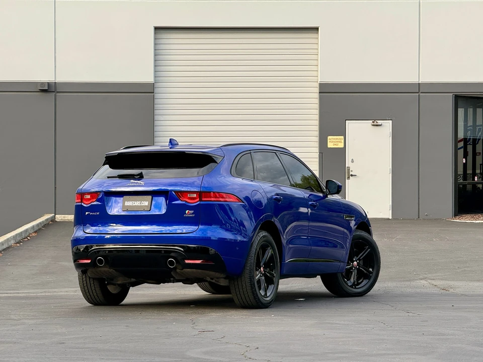 2019 Jaguar F-Pace SVR - Image 20 of 31