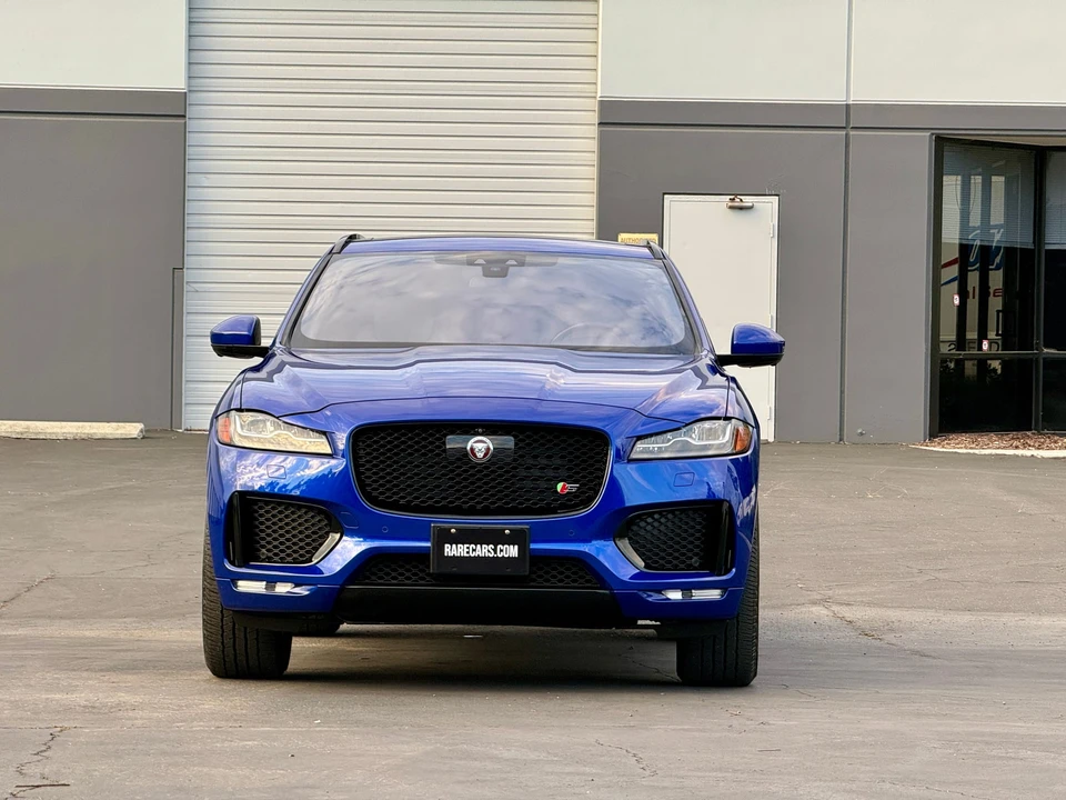 2019 Jaguar F-Pace SVR - Image 7 of 31